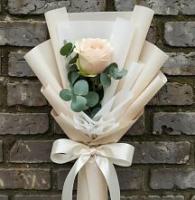Букет цветов из:  Розы в Русском Камешкире