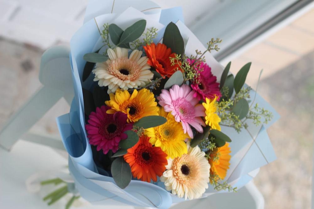 Букет цветов из: Герберы в Русском Камешкире