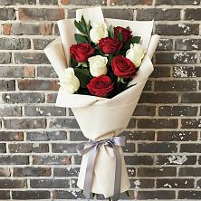 Букет цветов из:  Розы в Русском Камешкире