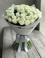 Букет 35 Белых роз #REPLACE_PRED# Русском Камешкире