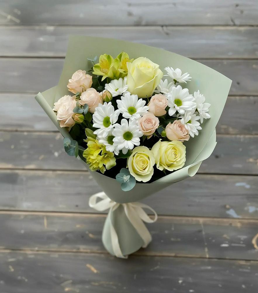 Букет цветов из: Альстромерии, Розы и Хризантемы в Русском Камешкире