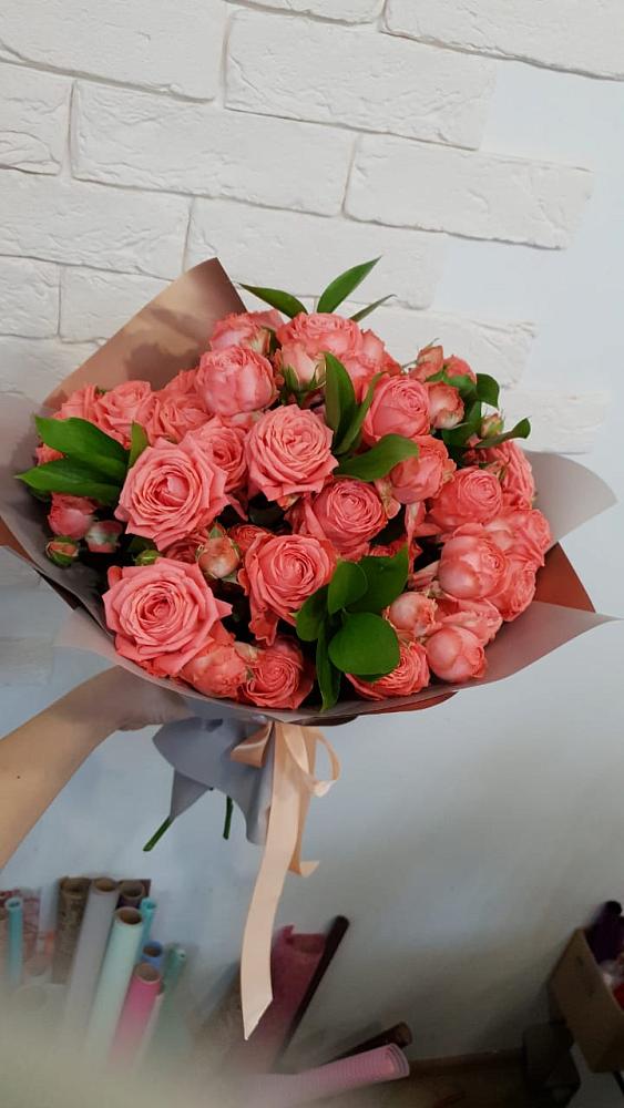 Букет цветов из: Розы в Русском Камешкире