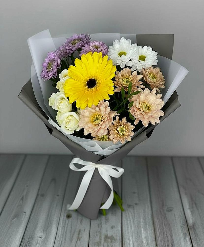 Букет цветов из: Розы, Герберы и Хризантемы в Русском Камешкире