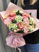 Букет цветов из:  Гвоздики, Розы и Хризантемы в Русском Камешкире