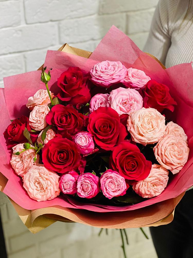 Букет цветов из: Розы в Русском Камешкире