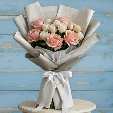 Букет цветов из:  Розы #REPLACE_PRED# Русском Камешкире
