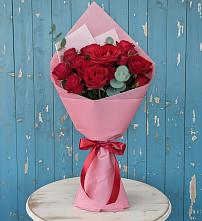 Букет цветов из:  Розы в Русском Камешкире