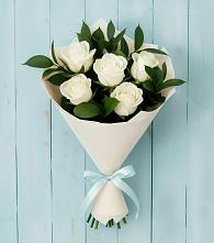 Букет цветов из:  Розы в Русском Камешкире