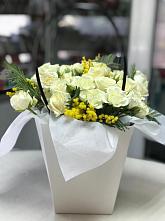 Цветочная композиция из Розы  в Русском Камешкире
