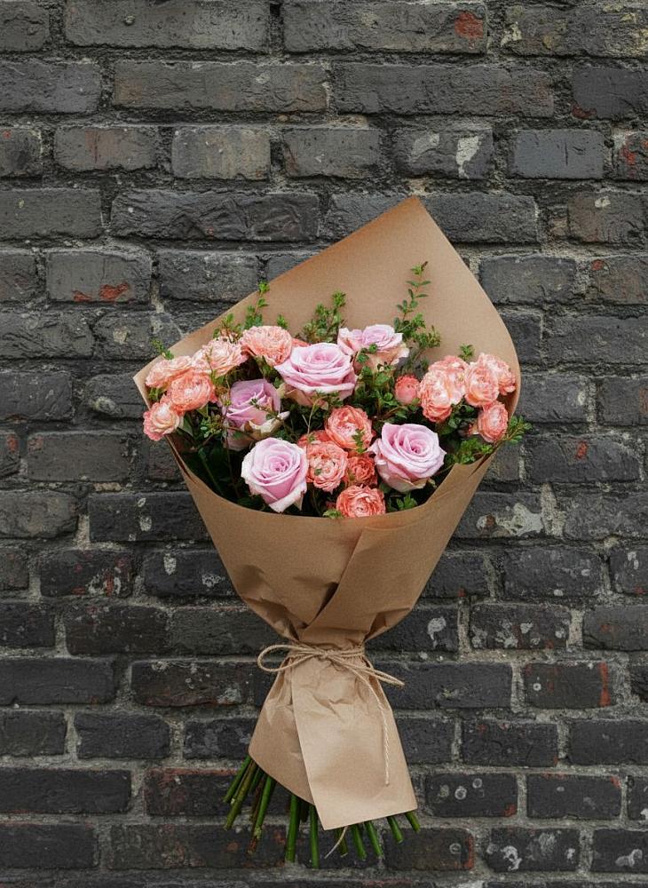 Букет цветов из: Розы в Русском Камешкире