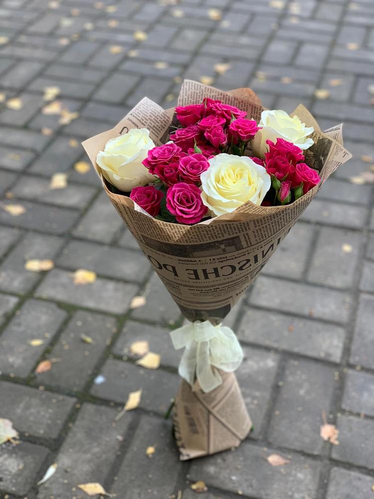 Букет цветов из: Розы в Русском Камешкире