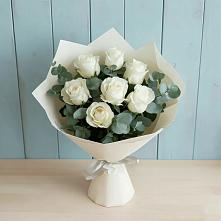 Букет Белые розы в Эвкалипте #REPLACE_PRED# Русском Камешкире