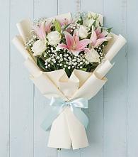 Букет цветов из:  Лилии в Русском Камешкире